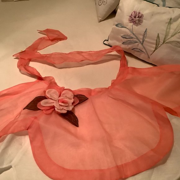 Handmade Vintage Crinoline Apron! - Picture 3 of 3